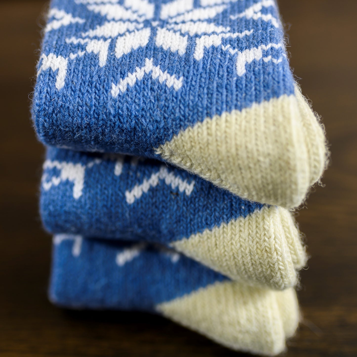 Lilium - Warm Dry-Foot Crew Socks | Pure Wool