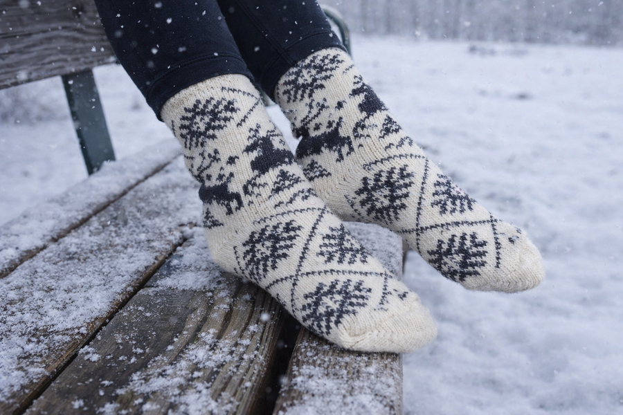 Why Angora Wool Socks Are the Warmest Winter Socks
