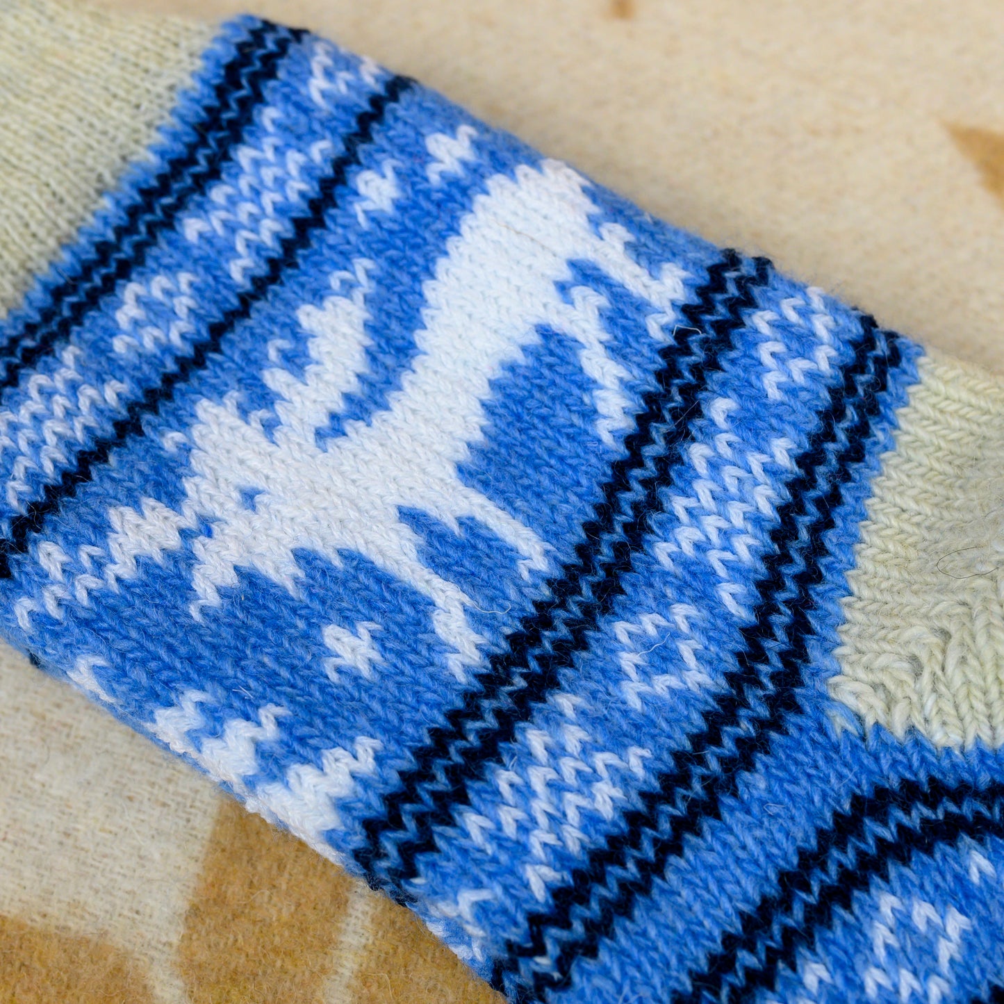 Antero - Warm Dry-Foot Crew Socks | Pure Wool