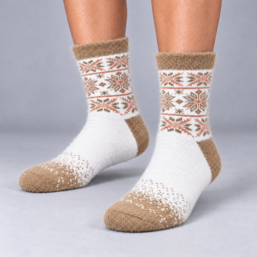 Angora Bamboo Crew Socks – Nix Café Snowflake