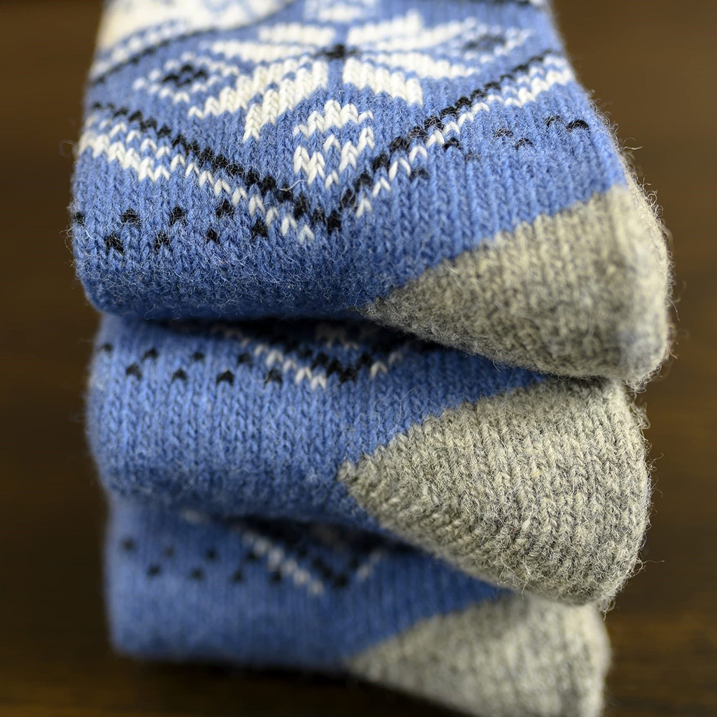 Rubus - Warm Dry-Foot Crew Socks | Pure Wool