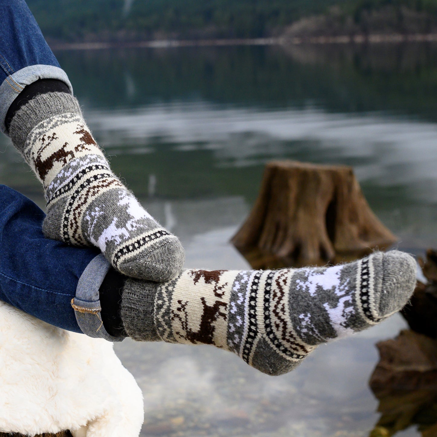 Viola - Warm Dry-Foot Crew Socks | Pure Wool